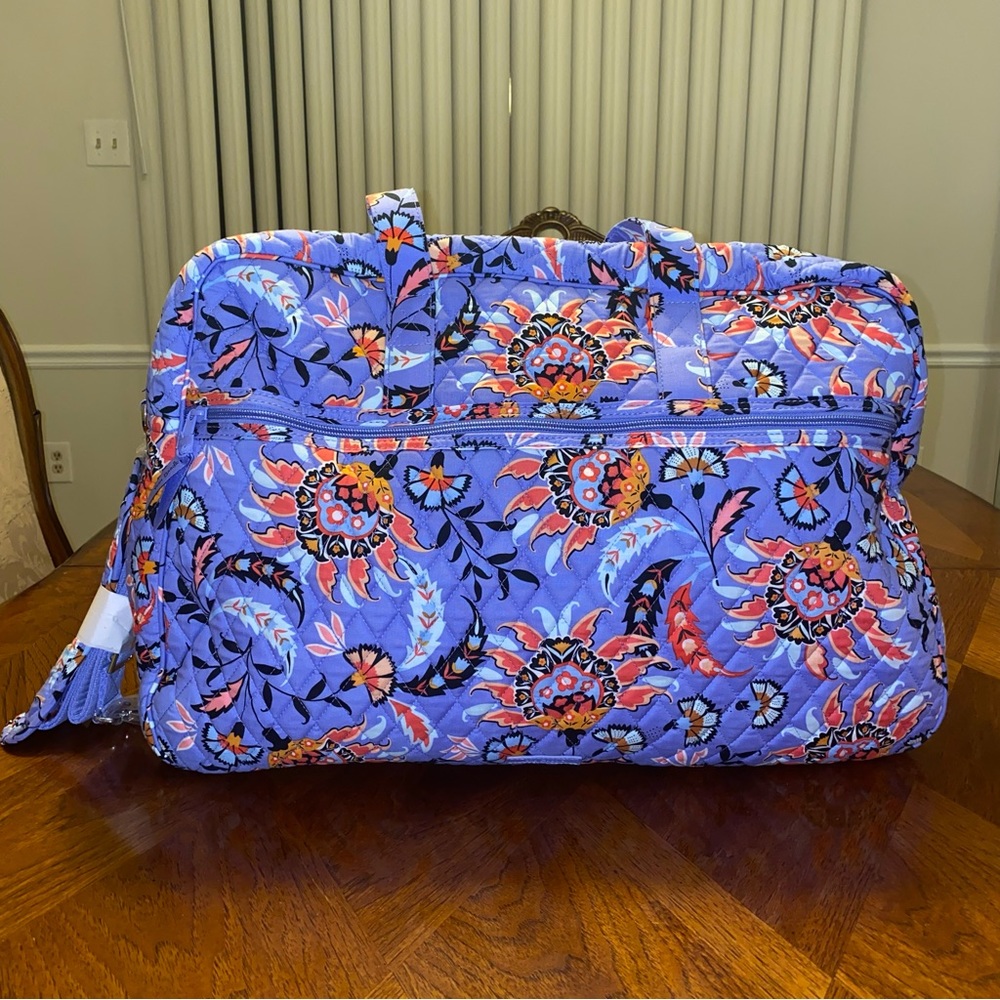 NWT Vera Bradley Grand Traveler Bag Mural Garden